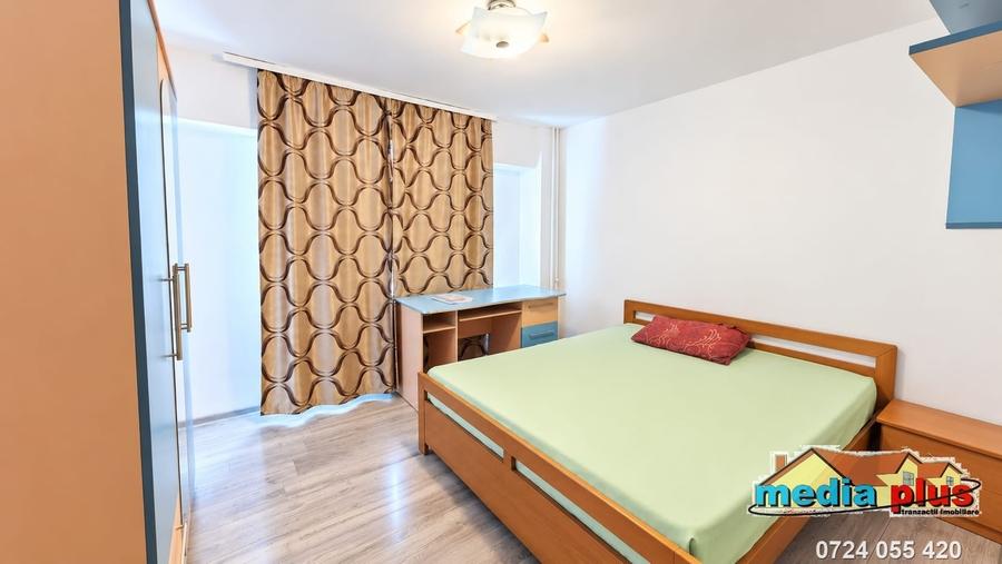 Apartament cu 2 camere decomandat în