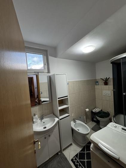 Apartament cu 3 camere în Piața Cluj