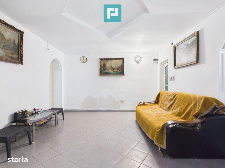 Apartament cu 3 camere în Remetea Mare