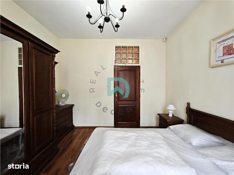 Apartament cu 2 camere decomandat în Centrul Istoric