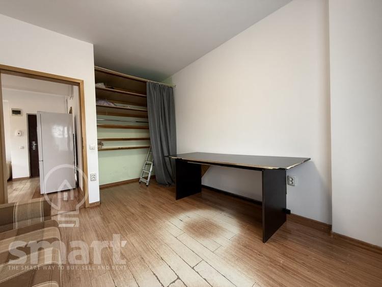 Apartament cu 3 camere semidecomandat, mobilat în Mănăștur