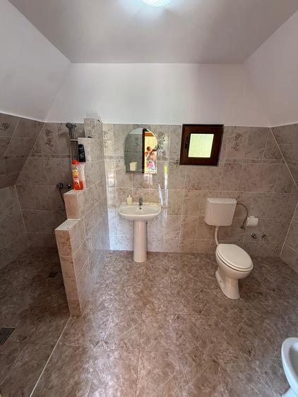 Casă individuală cu 4 camere cu Teren 1000 Mp în Murighiol