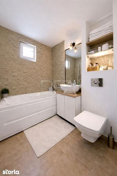 Apartament cu 3 camere semidecomandat, mobilat în Pantelimon