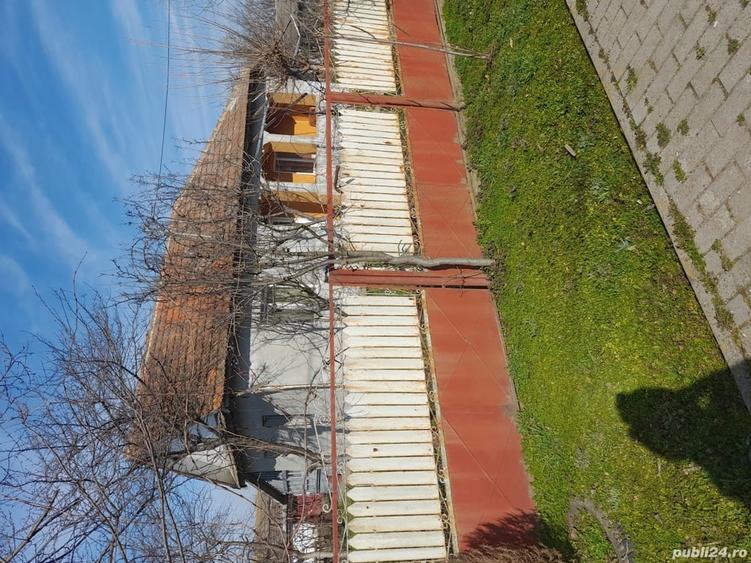 Casă cu 4 camere în Miloșești