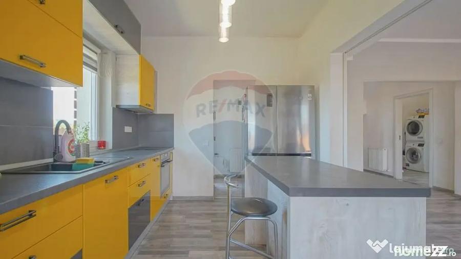 Casă cu 4 camere cu Teren 284 Mp în Bartolomeu