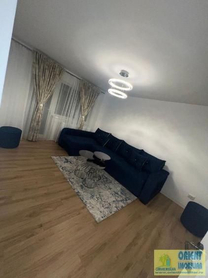 Tomis Nord, Ciresica, de vanzare, 2 camere, gaze, mobilat, renovat - 3