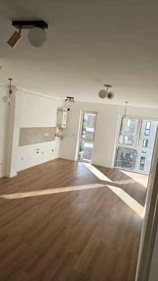 Apartament cu 2 camere semidecomandat în Florești