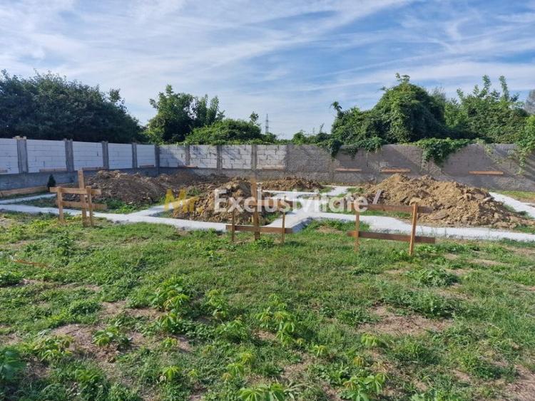 Teren de 476 mp, în Ștefănești