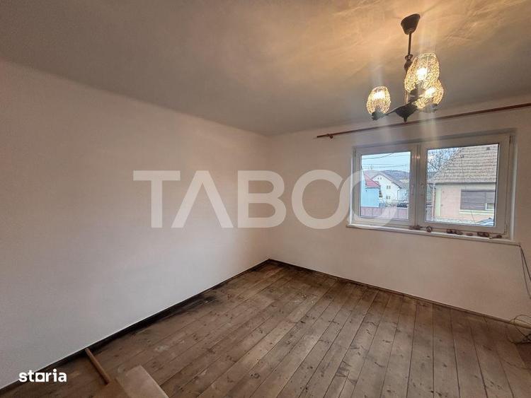 Casa individuala de vanzare cu 3 camere 1020 mp teren in Hamba - 14