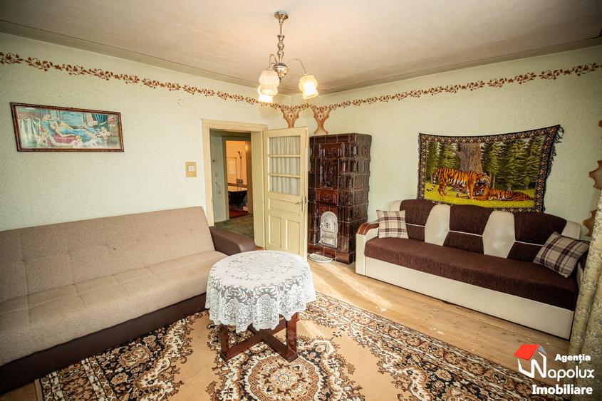 Casă individuală cu 7 camere cu Teren 200 Mp în Baia de Arieș