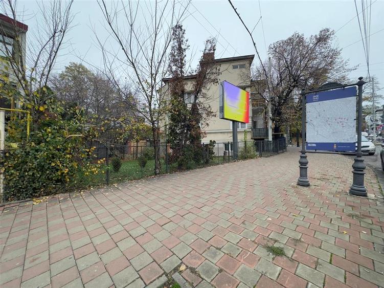 Spațiu comercial, de 72 mp, în Gară