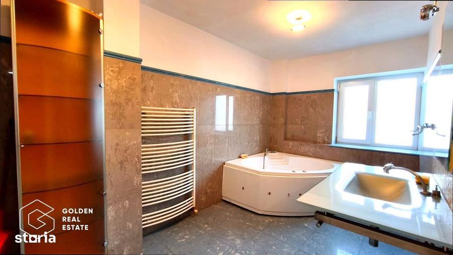 Apartament spatios cu 3 camere, 2 bai, zona Podgoria - 3