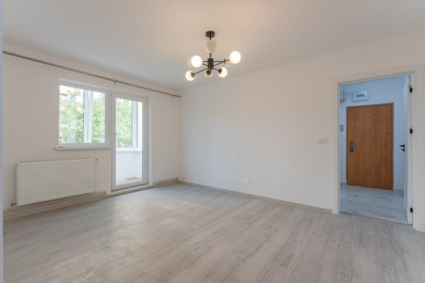 Apartament cu 2 camere semidecomandat în Astra