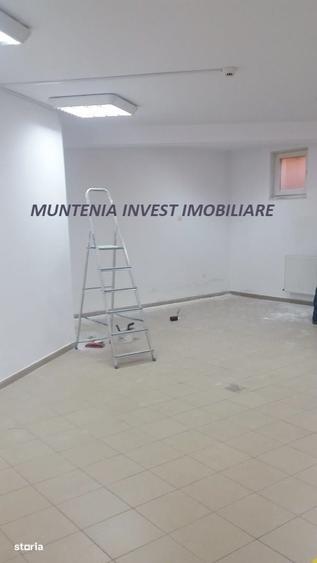 Spațiu comercial, de 160 mp, în Central