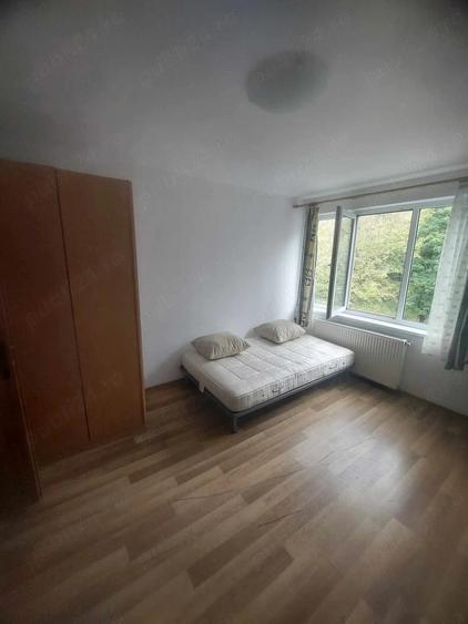 Apartament cu 2 camere decomandat în Semicentral