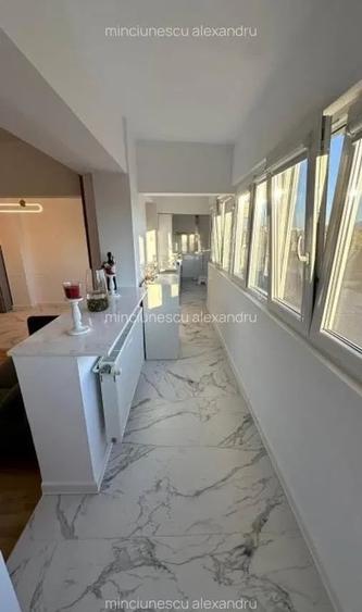 Apartament cu 3 camere semidecomandat, mobilat în Iancului