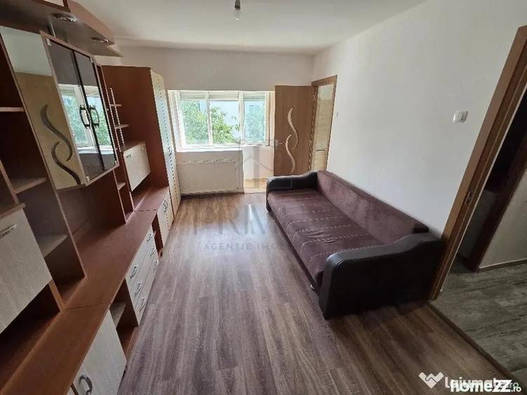 Garsonieră semidecomandată în Lipovei