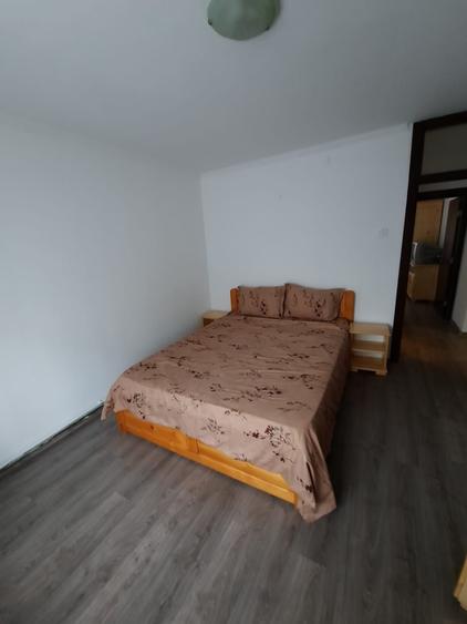 Apartament cu 3 camere în Tudor Vladimirescu