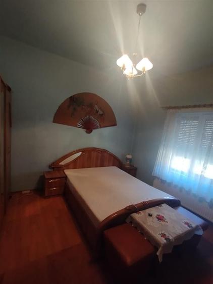 Apart la casa Bogdanestilor  curte  acces cu masina centrala proprie - 6