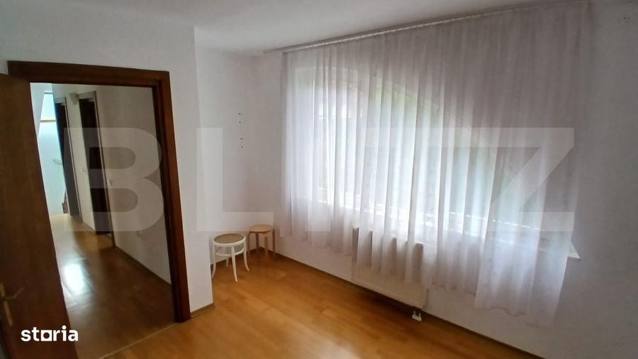Vila de vanzare, 300 mp, zona Livezeni - 8