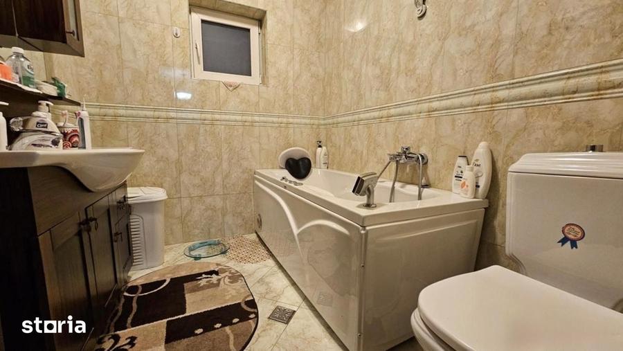 Apartament cu 3 camere decomandat în Ghencea