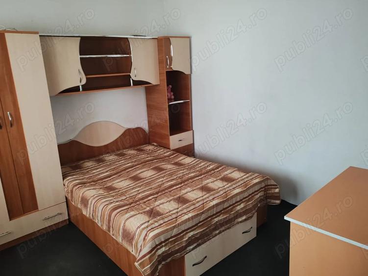 Apartament cu 2 camere semidecomandat în 9 Mai