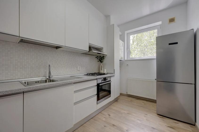 Apartament cu 3 camere, mobilat în Floreasca