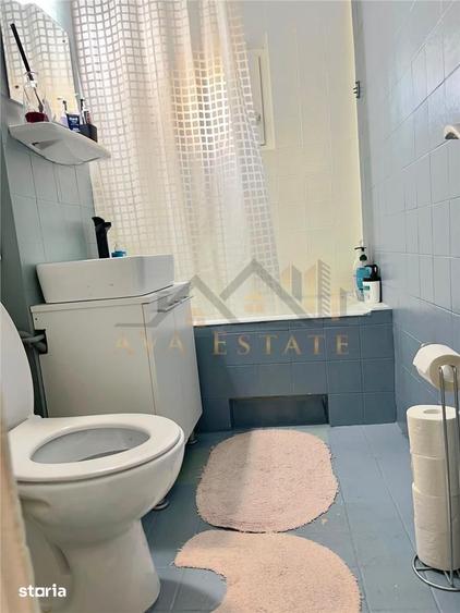 Apartament cu 2 camere semidecomandat, mobilat în Est