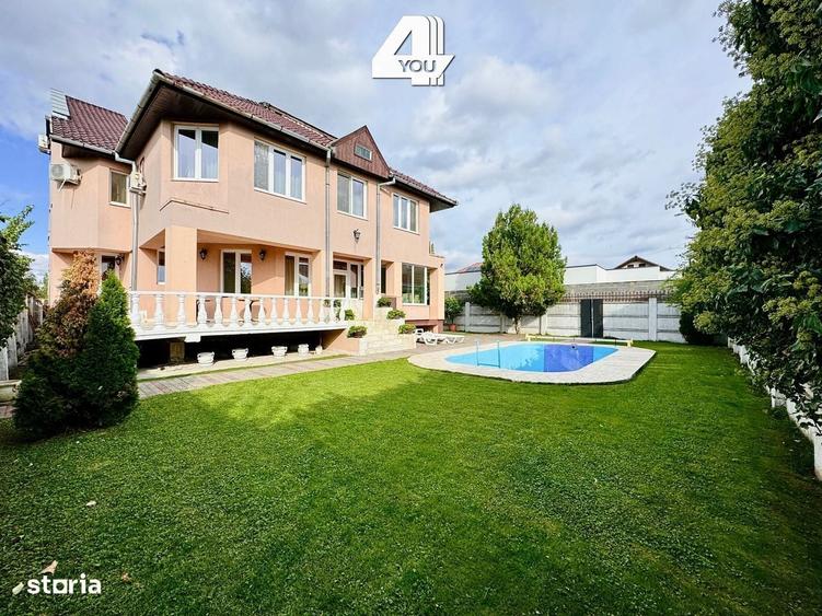 Spațiu comercial, de 811 mp, în Micălaca