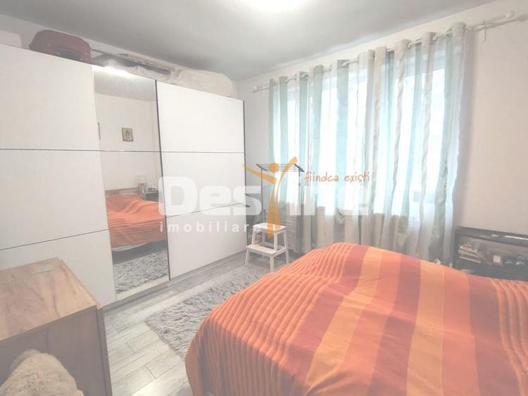 Apartament cu 3 camere semidecomandat, mobilat în Nord