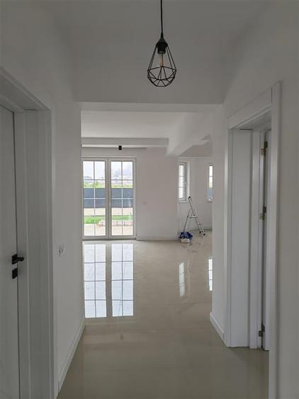 Casa Tip Apart Hotel cu 3 Apartamente Independente - 12