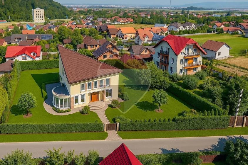 Casă cu Teren 1322 Mp în Bunloc