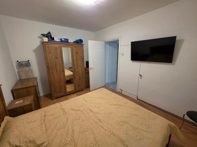 Apartament cu 2 camere semidecomandat în Dristor