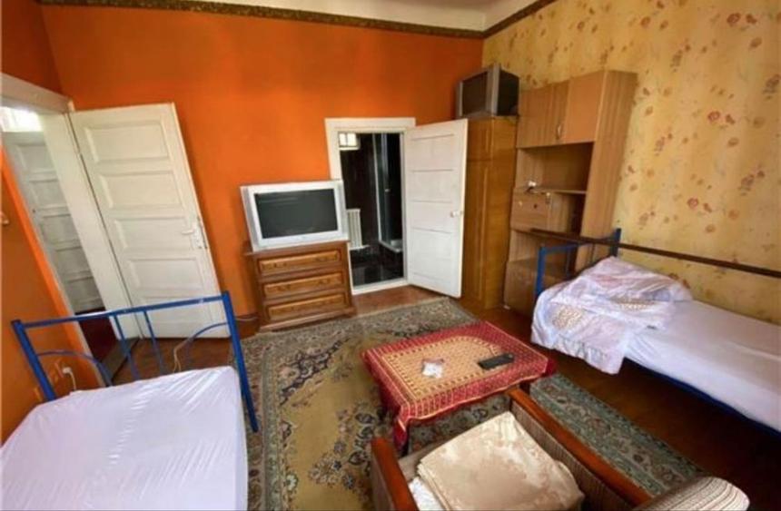Casă cu 4 camere cu Teren 200 Mp în Elisabetin
