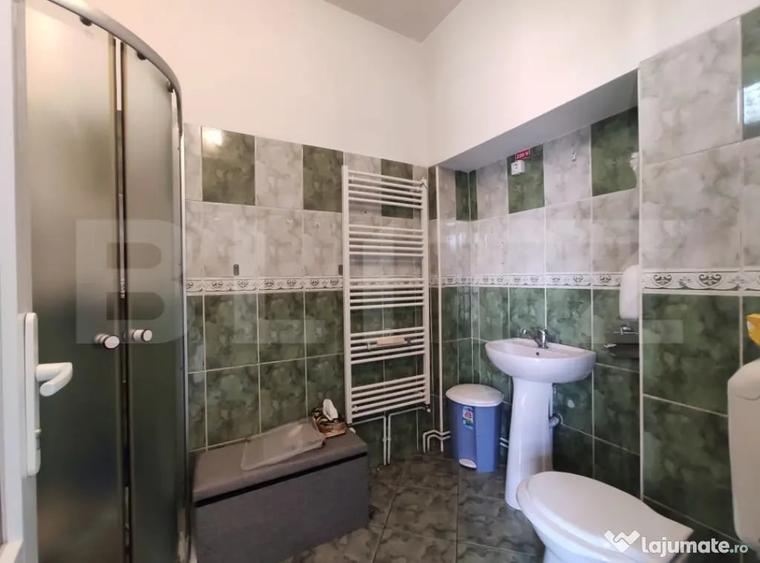Spațiu comercial, de 98 mp, în Semicentral