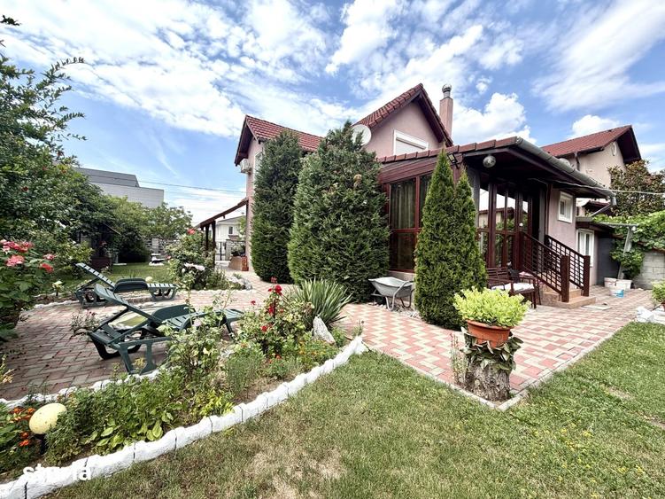 Casa individuala, 4 camere, 150 mp utili, 380 mp teren - Dumbravita - 1