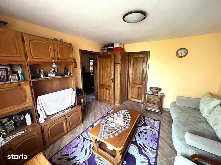 Apartament cu 3 camere în Mărtinești