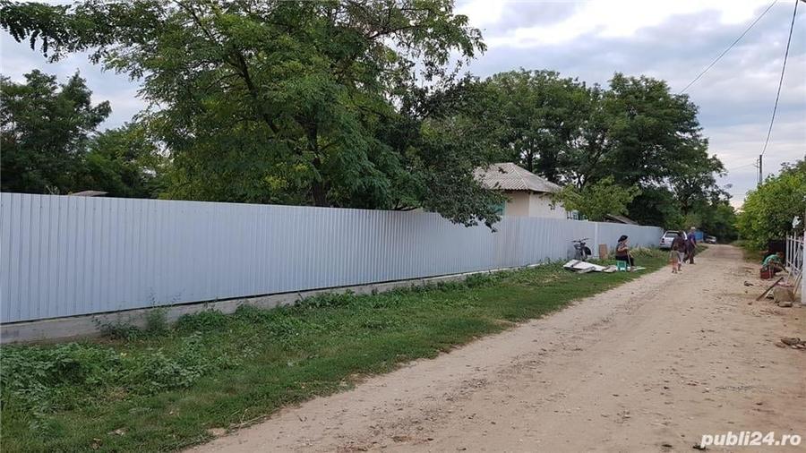 Casă cu 3 camere cu Teren 9228 Mp în Sălceni