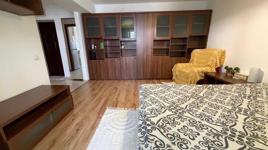 Garsonieră decomandată în Vitan