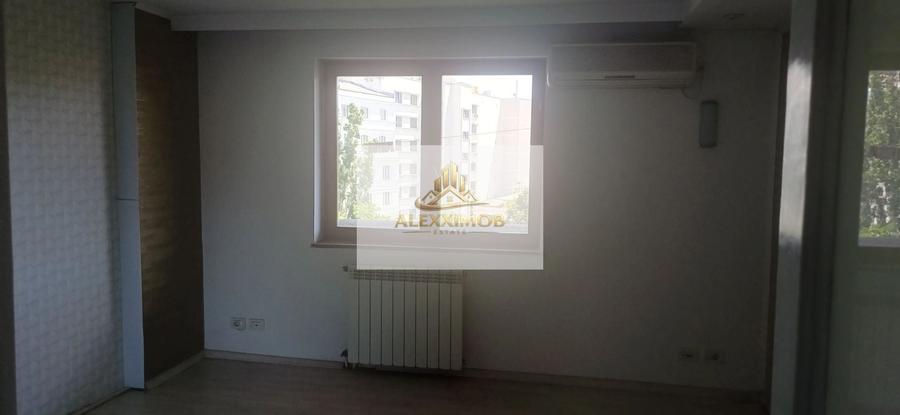 Apartament de Vanzare - Zona Ateneul Roman - 4 camere - 110 MP - 10