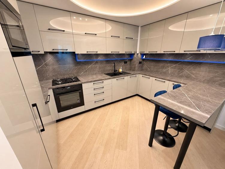 Apartament cu 3 camere, mobilat în Pipera