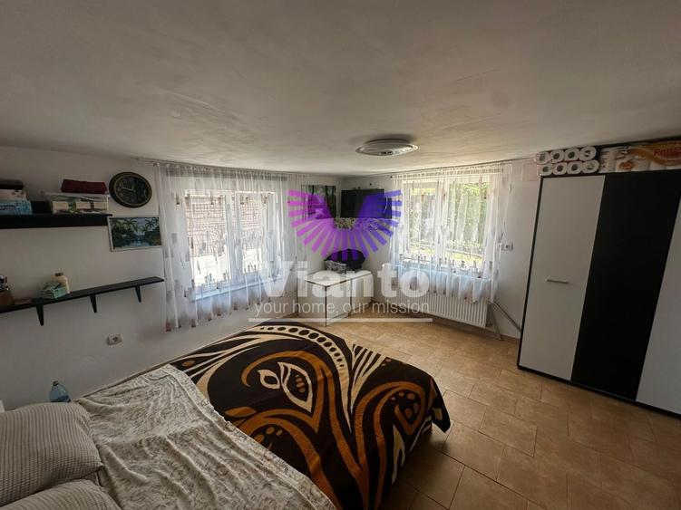 Casă individuală cu 3 camere cu Teren 800 Mp în Ruși