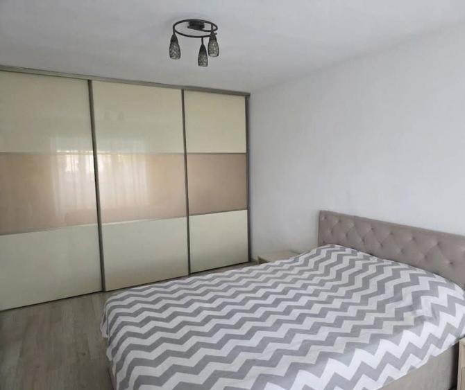 Apartament 3 camere, complet mobilat si utilat , loc de parcare zona centrala! - 3