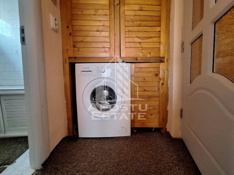 Apartament cu 2 camere semidecomandat, mobilat în Aurel Vlaicu