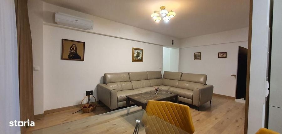 Apartament cu 3 camere în Central