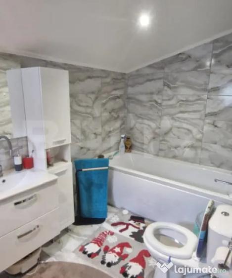 Casă cu 3 camere cu Teren 1000 Mp în Central
