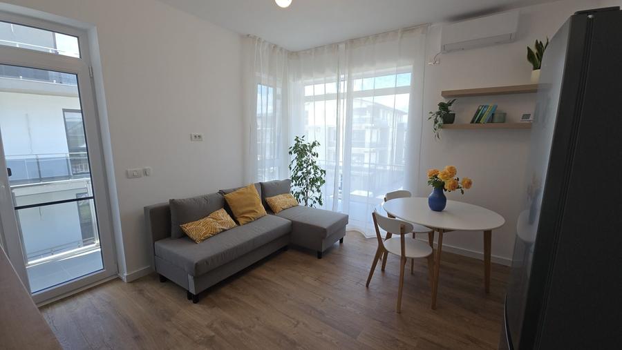 Apartament cu 2 camere semidecomandat în Rudicica