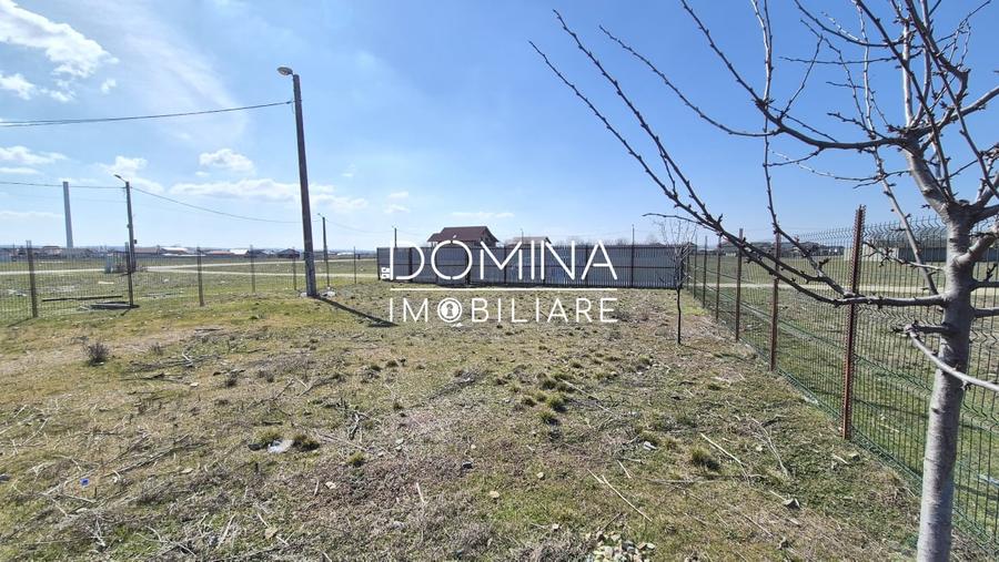 Teren Construcții intravilan de 443 mp, în Sud-Vest