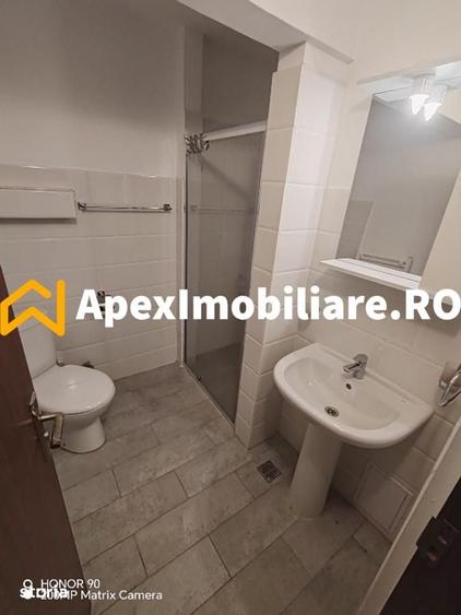Apartament cu 2 camere decomandat în Colentina