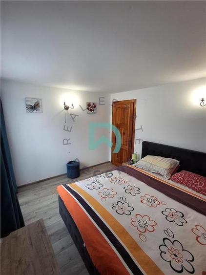 Casă individuală cu 5 camere cu Teren 700 Mp în Dâmbul Morii